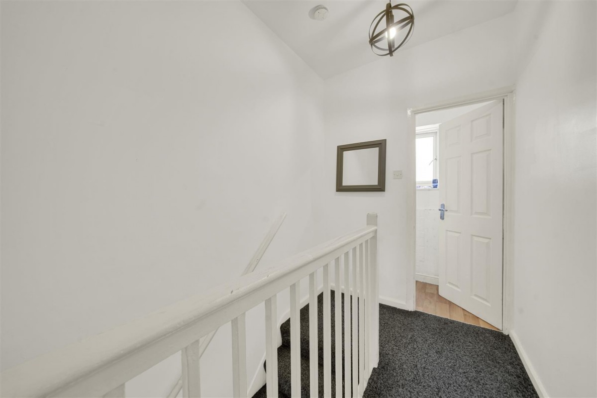 Aylmer Road, Dagenham, RM8
