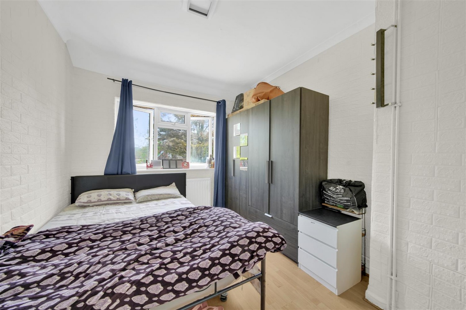 Aylmer Road, Dagenham, RM8