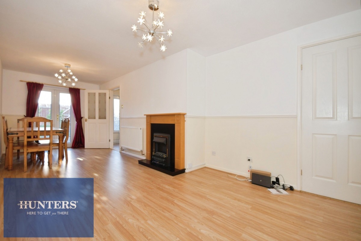 Kingsclere Walk, Grangewood, Chesterfield, S40 2UE