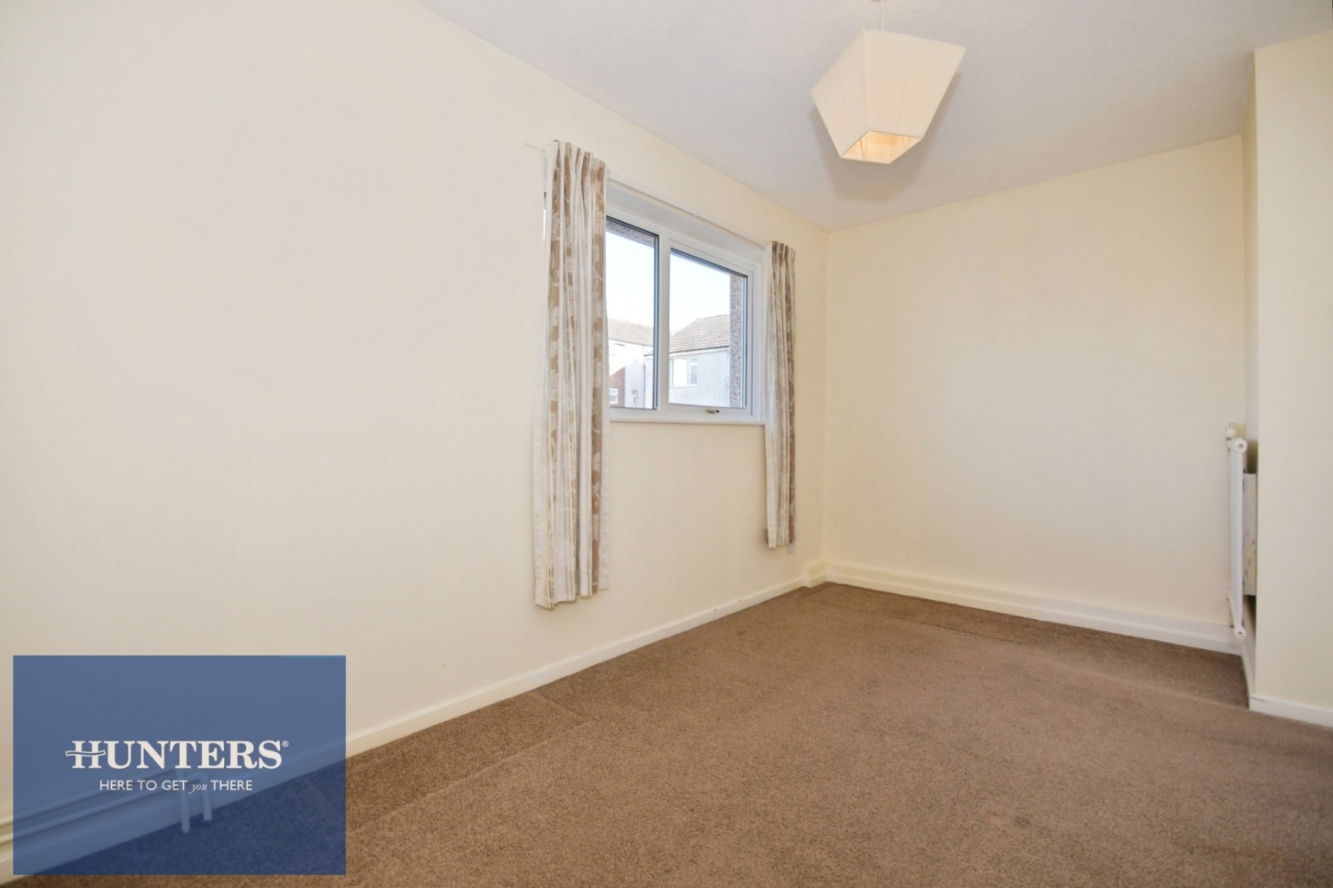 Kingsclere Walk, Grangewood, Chesterfield, S40 2UE