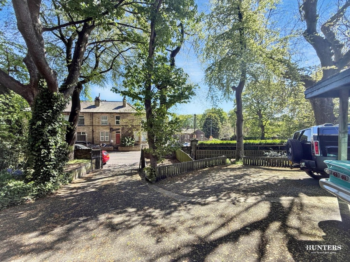 High Street, Westtown, Dewsbury