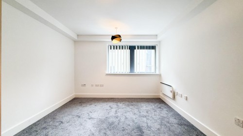 Centro, Charles Street, BS1 3NN