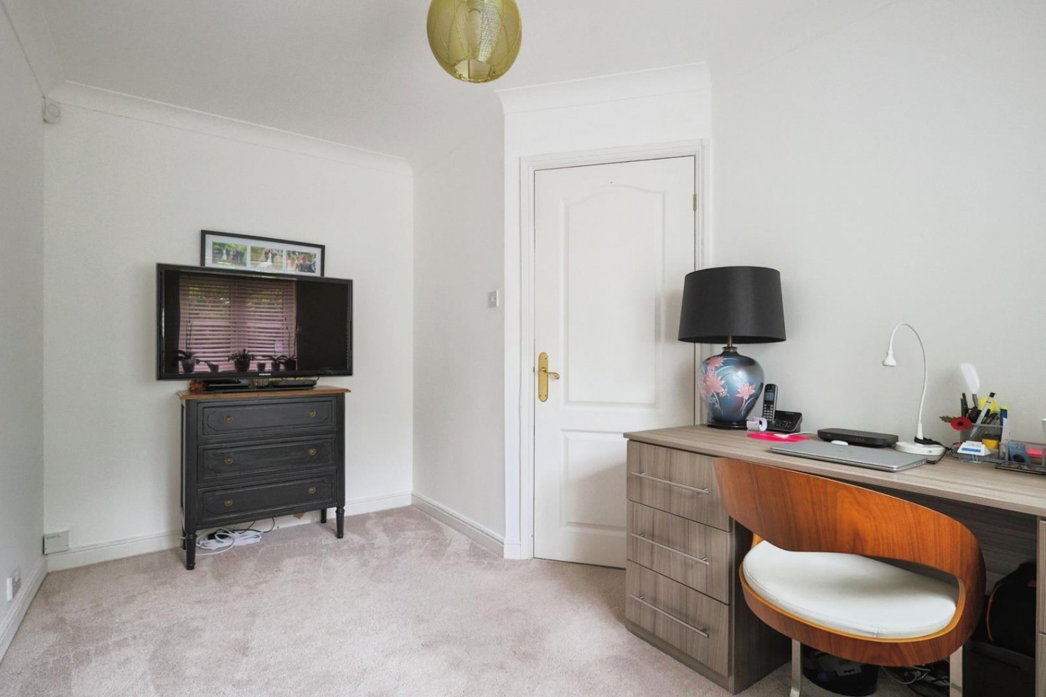 Acresbrook, Stalybridge, SK15 2QT