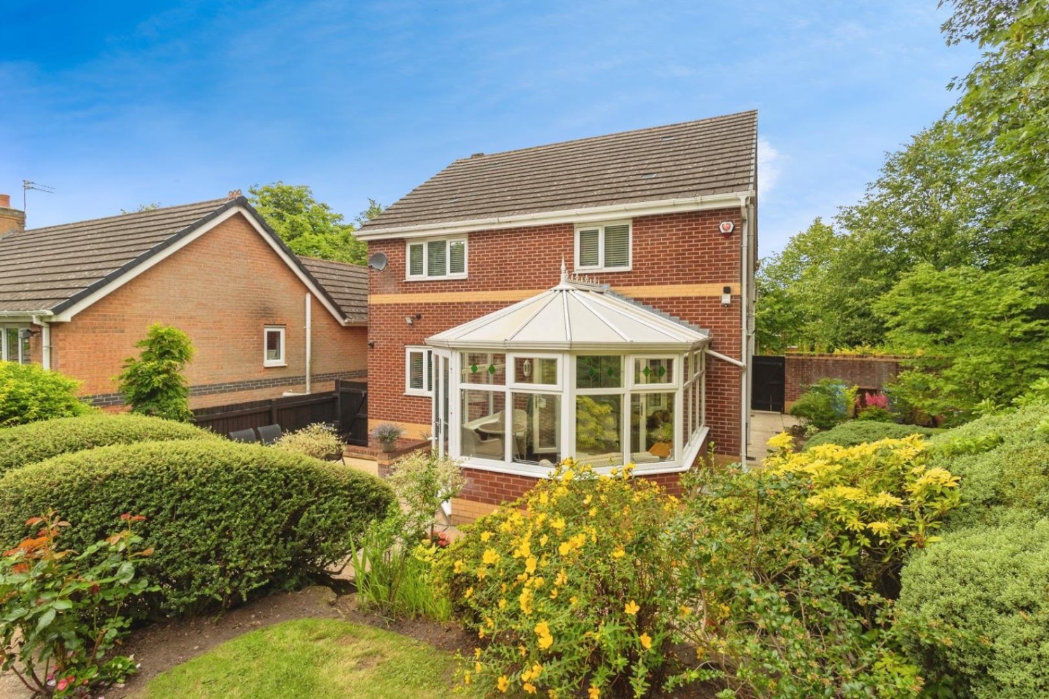 Acresbrook, Stalybridge, SK15 2QT