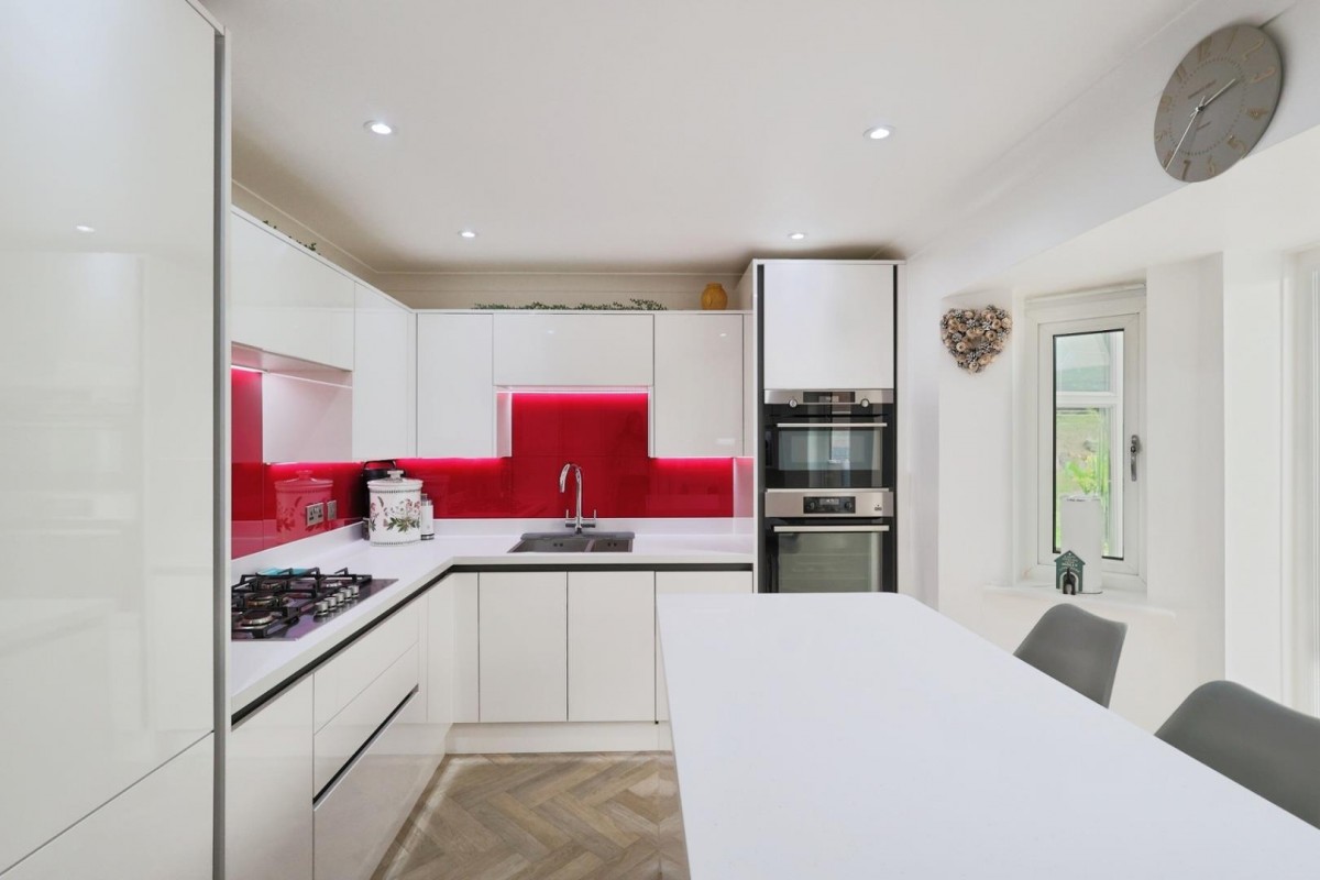 Acresbrook, Stalybridge, SK15 2QT