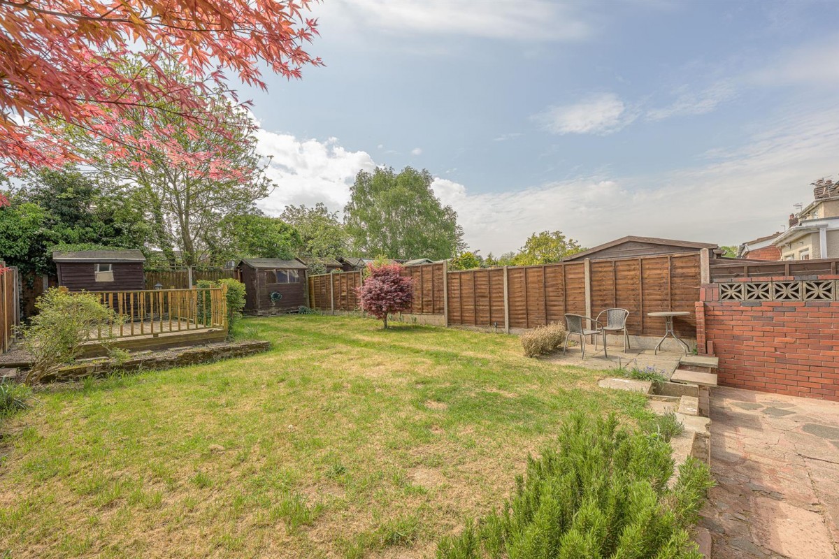 Windsor Grove, Wordsley, DY8 5AQ