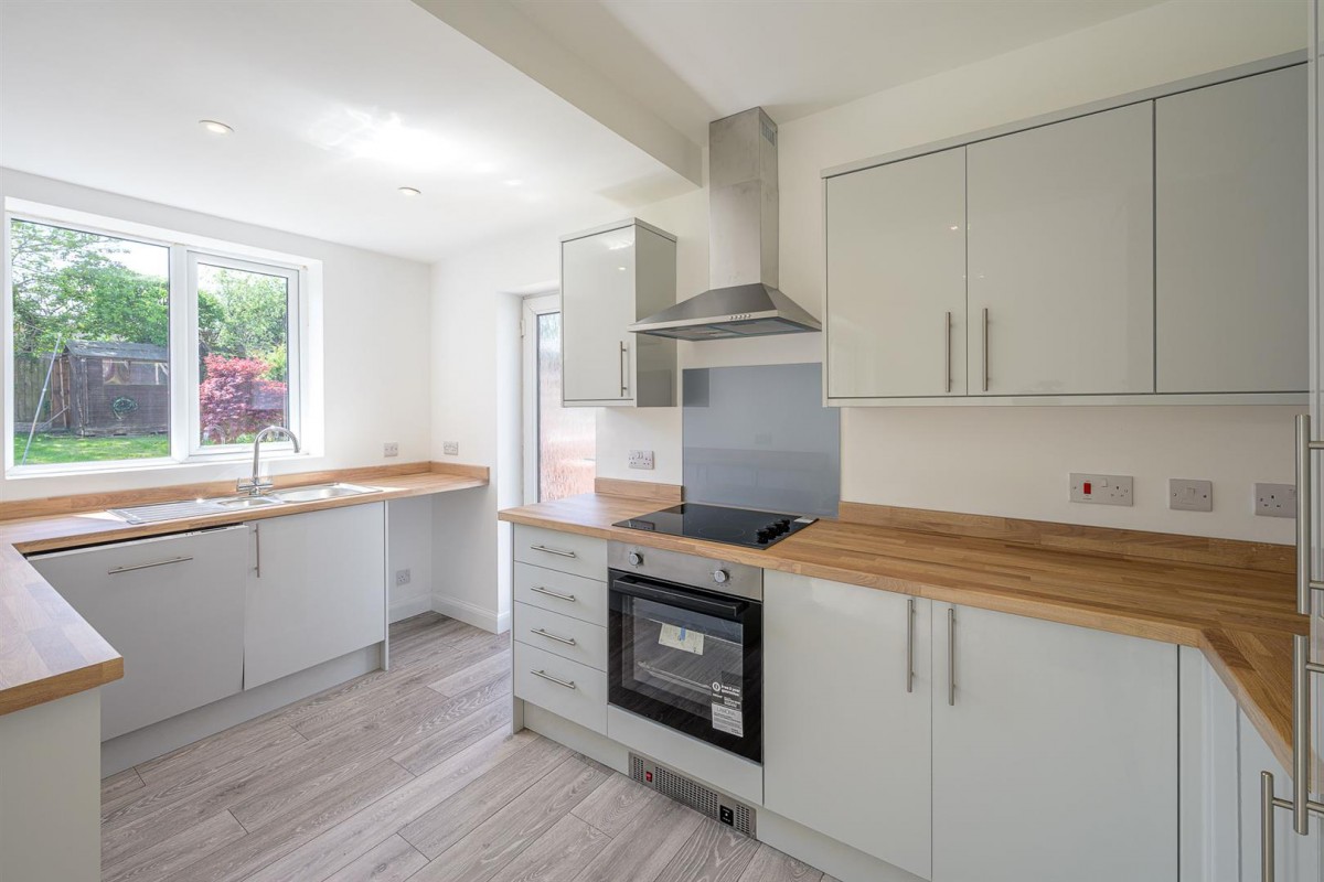 Windsor Grove, Wordsley, DY8 5AQ
