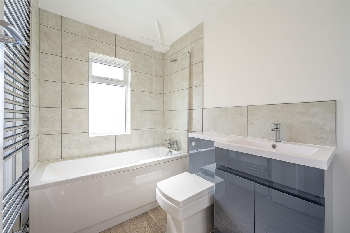 Windsor Grove, Wordsley, DY8 5AQ