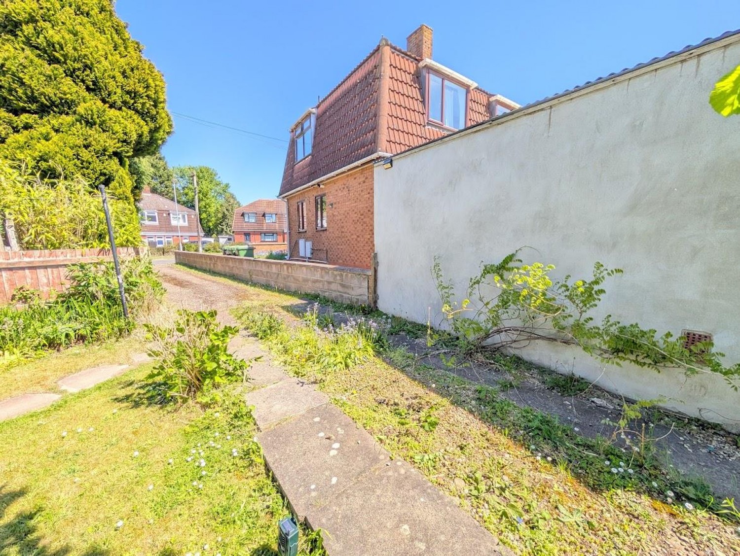 Eastland Avenue, Thornbury, Bristol