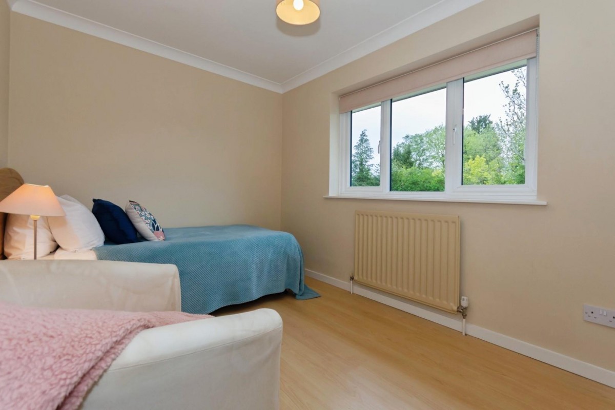 Rollswood Drive, Solihull