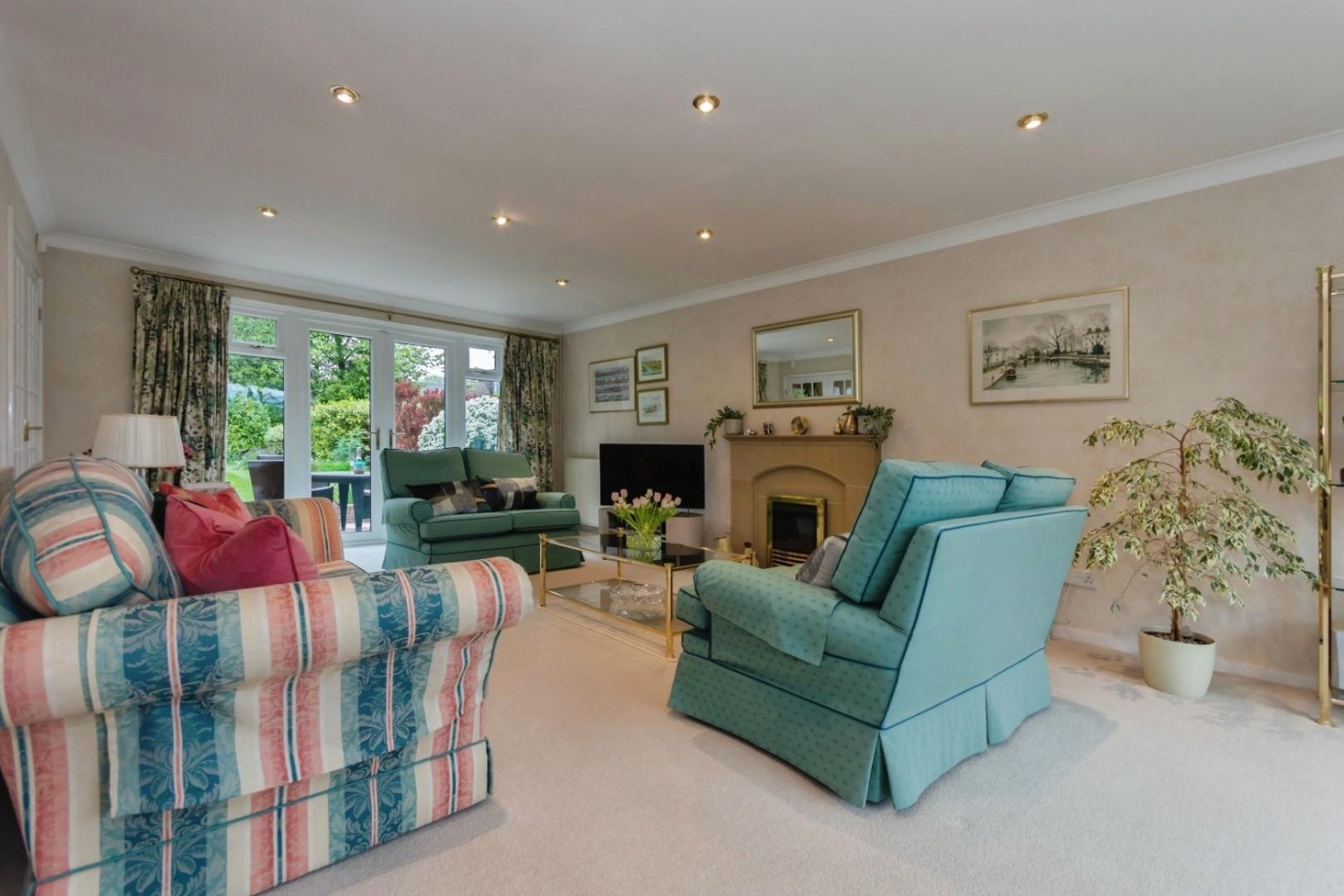 Rollswood Drive, Solihull