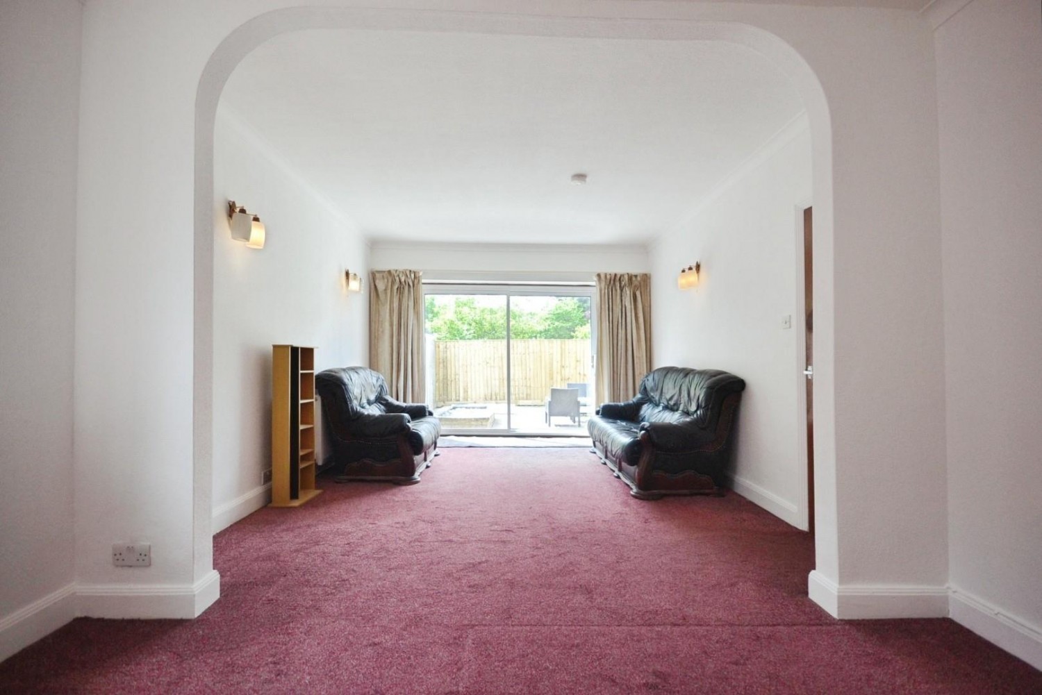 Crockhamwell Road, Woodley