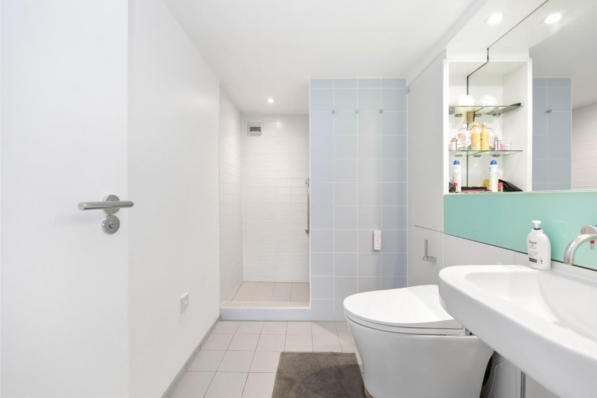 Wenlock Road, Islington, N1