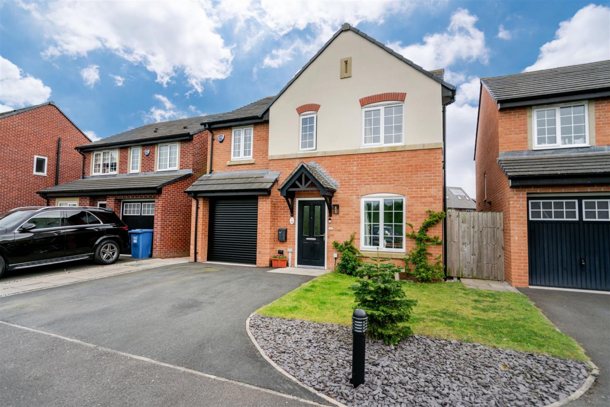 Briscoe Close, Leigh