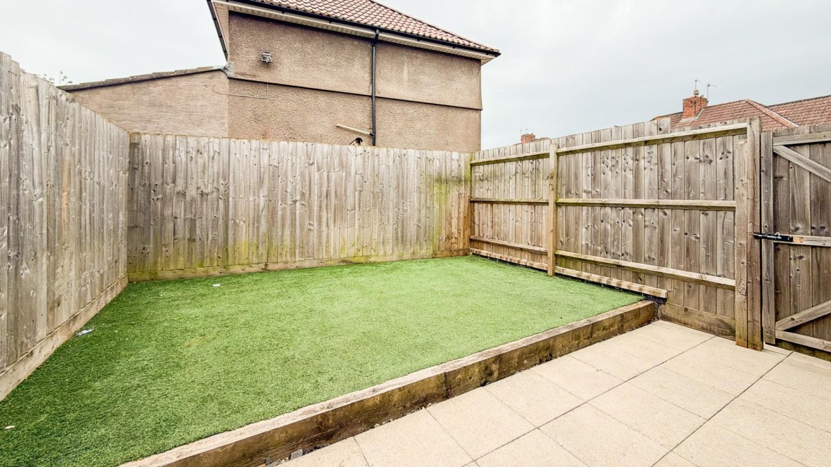 St. Johns Lane, Bedminster, BS3 5AL