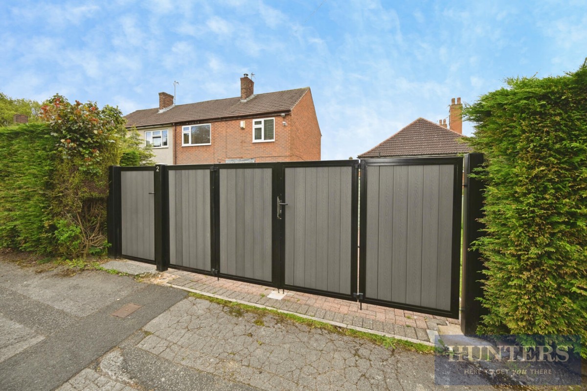 Bedford Green, Cookridge, Leeds