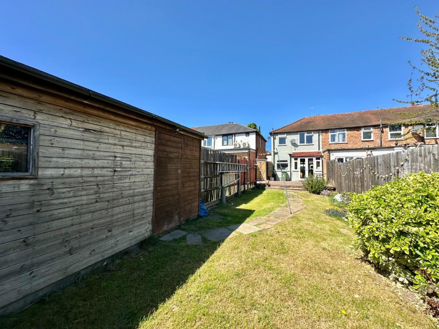Whittington Avenue, Hayes
