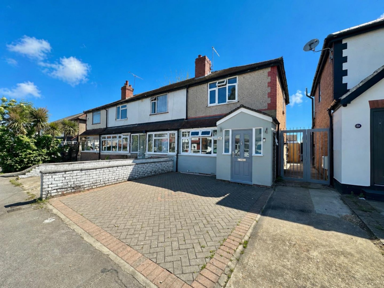 Whittington Avenue, Hayes