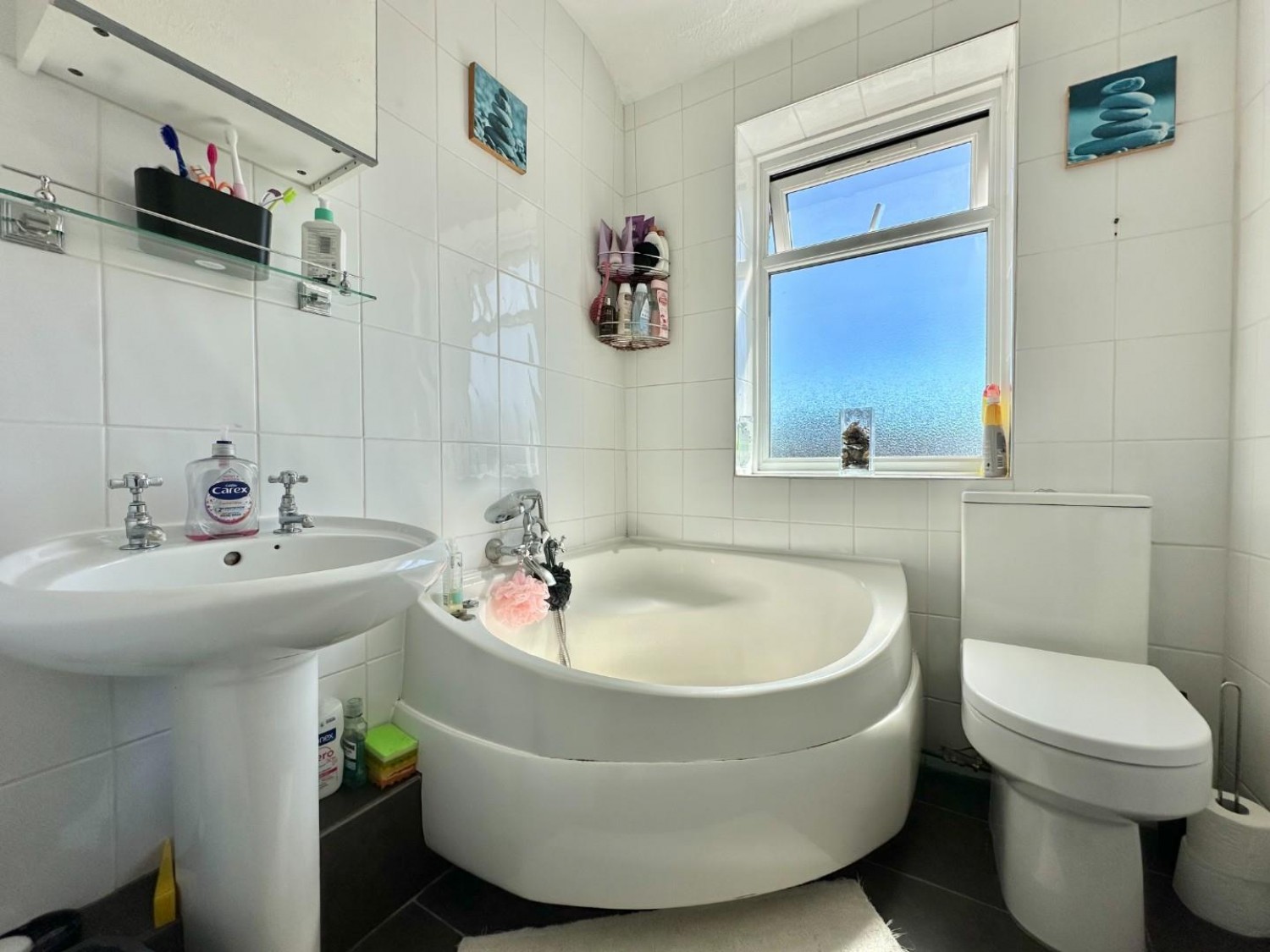 Whittington Avenue, Hayes