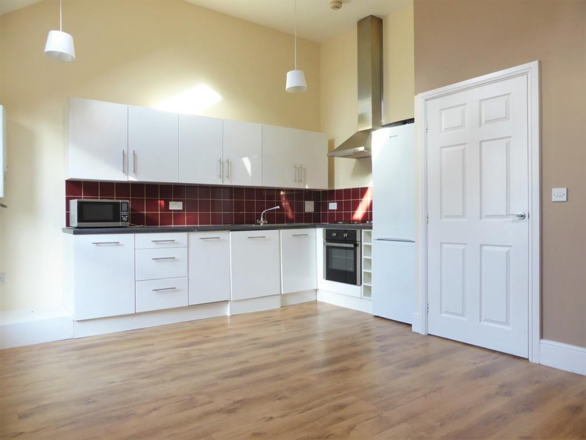 69 Brook Hill, Thorpe Hesley, Rotherham, S61 2QE