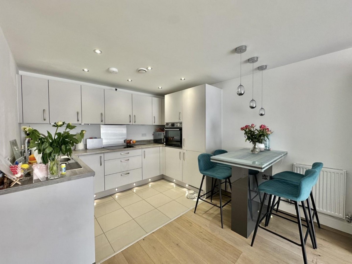 Hinds Court, Perkins Gardens, Ickenham, UB10 8FQ