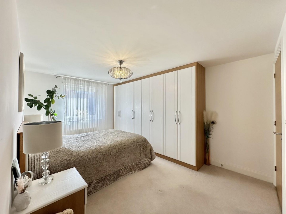 Hinds Court, Perkins Gardens, Ickenham, UB10 8FQ