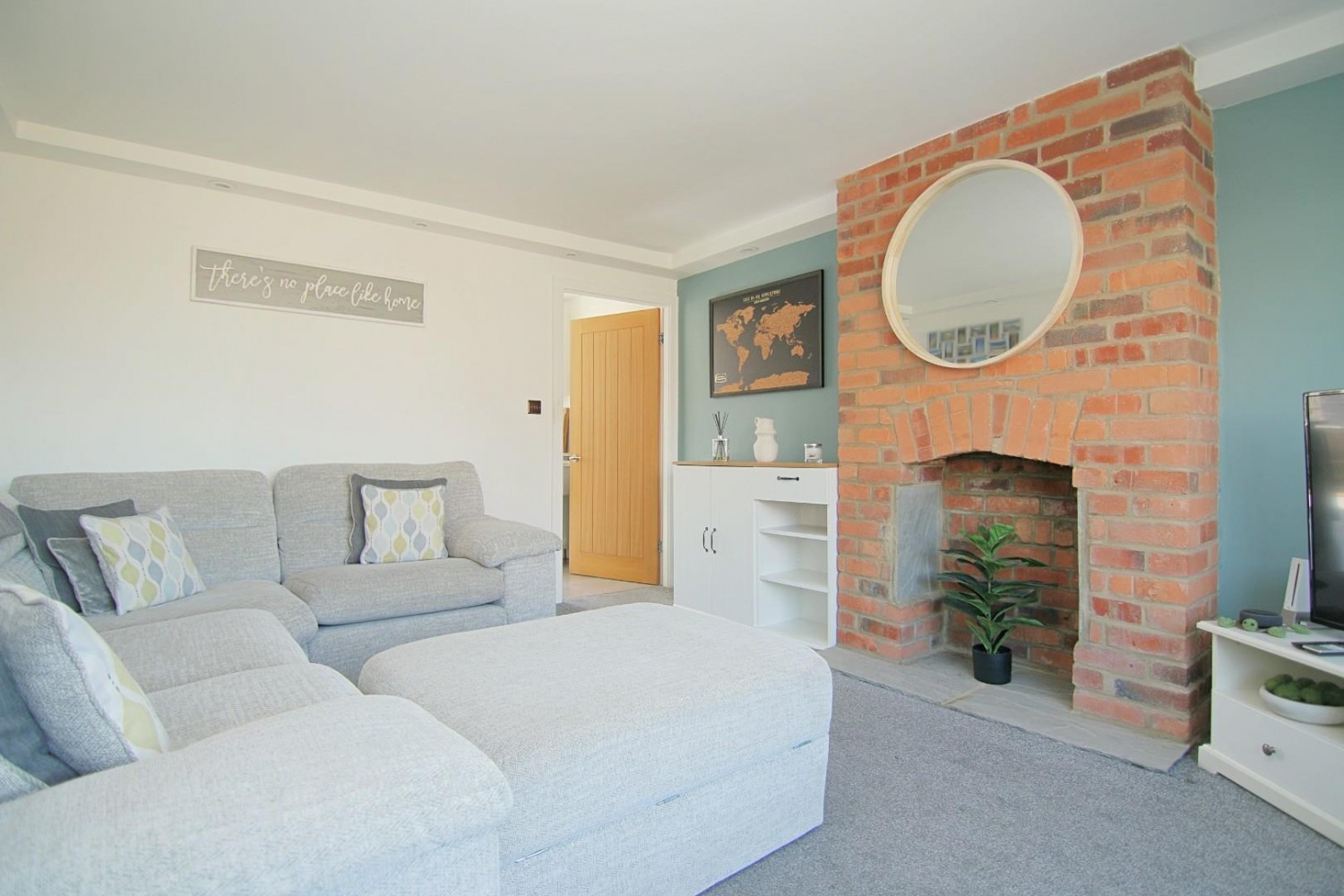 Harley Court, Bramley / Pudsey border, Leeds, LS13 4QJ