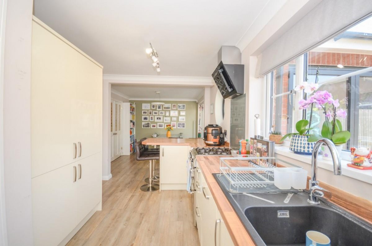 Cousins Way, Emersons Green, Bristol, BS16 7DG