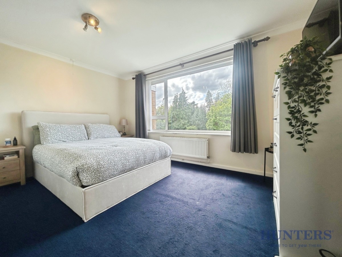 Chadley Close, Solihull B91 2DD