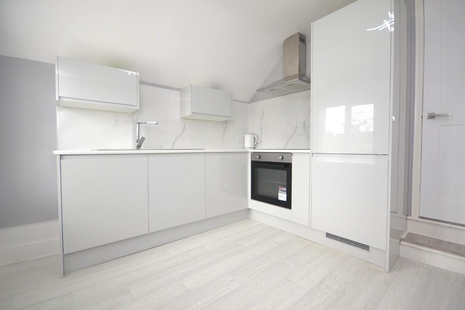 Kentwood Hill, Tilehurst, Reading
