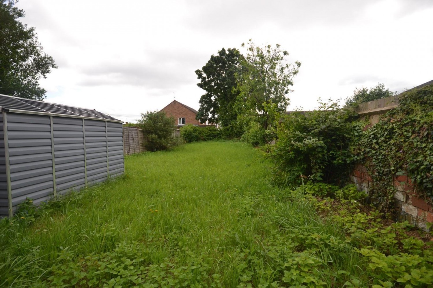 Kentwood Hill, Tilehurst, Reading