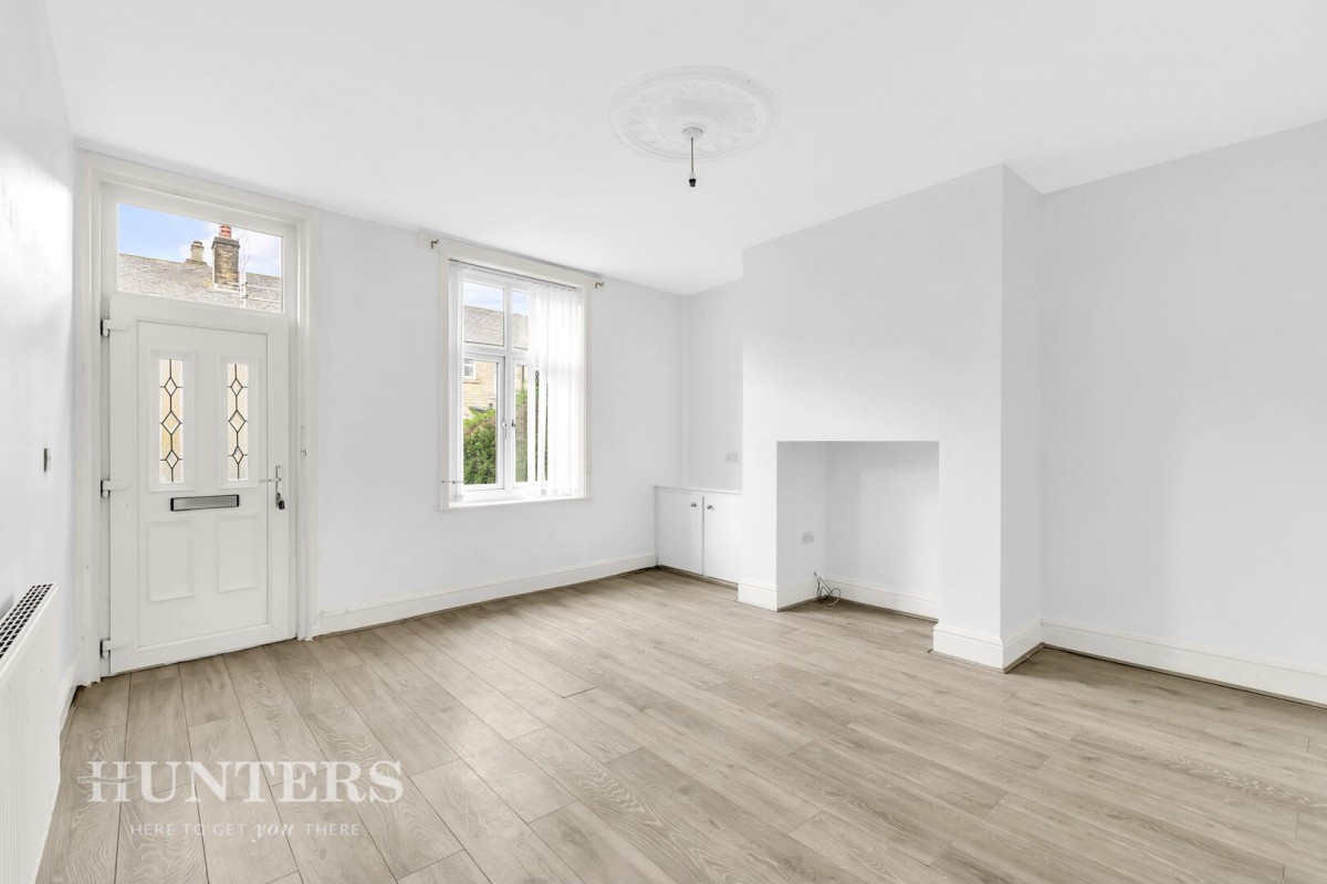 Calderbrook Road, Littleborough, OL15 9HL
