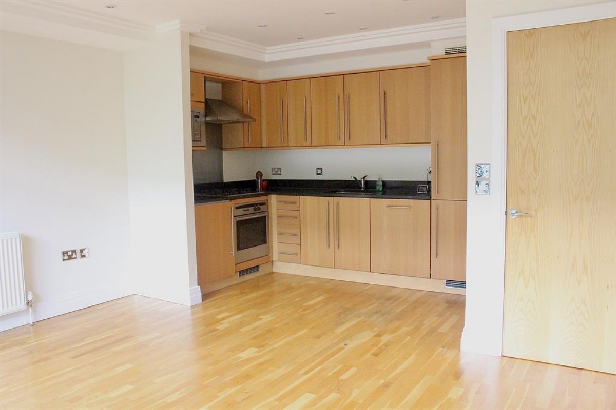 Ferry Lane, Brentford, TW8