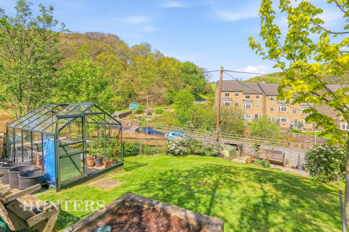 Spring Bottom, Walsden, Todmorden, OL14 7UN