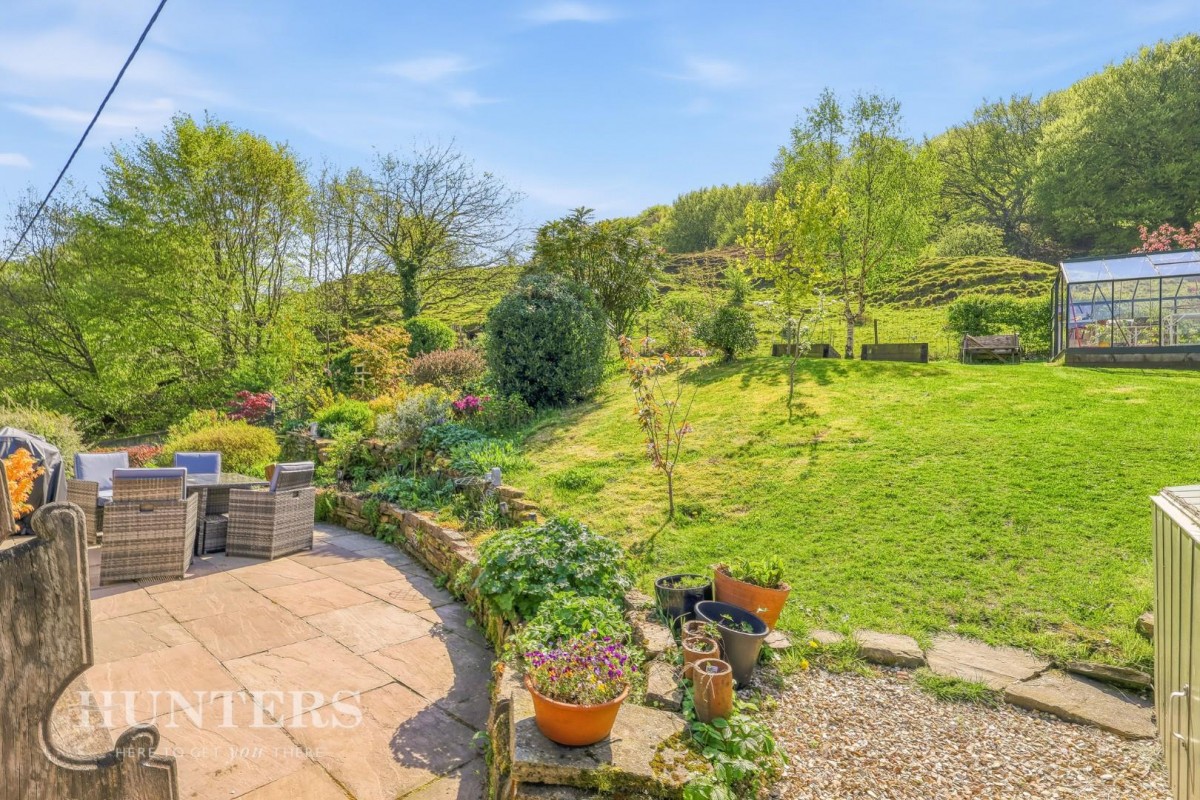 Spring Bottom, Walsden, Todmorden, OL14 7UN