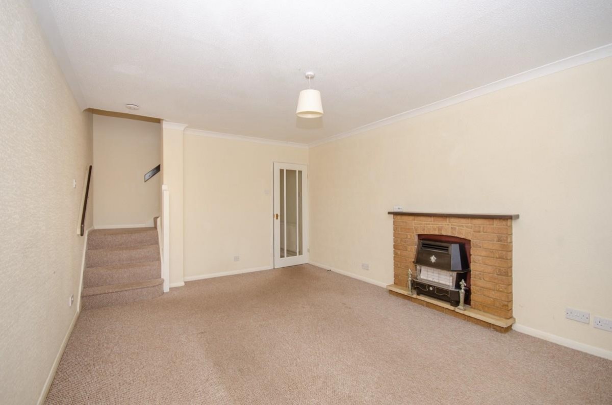 Long Close, Downend, Bristol, BS16 2UE