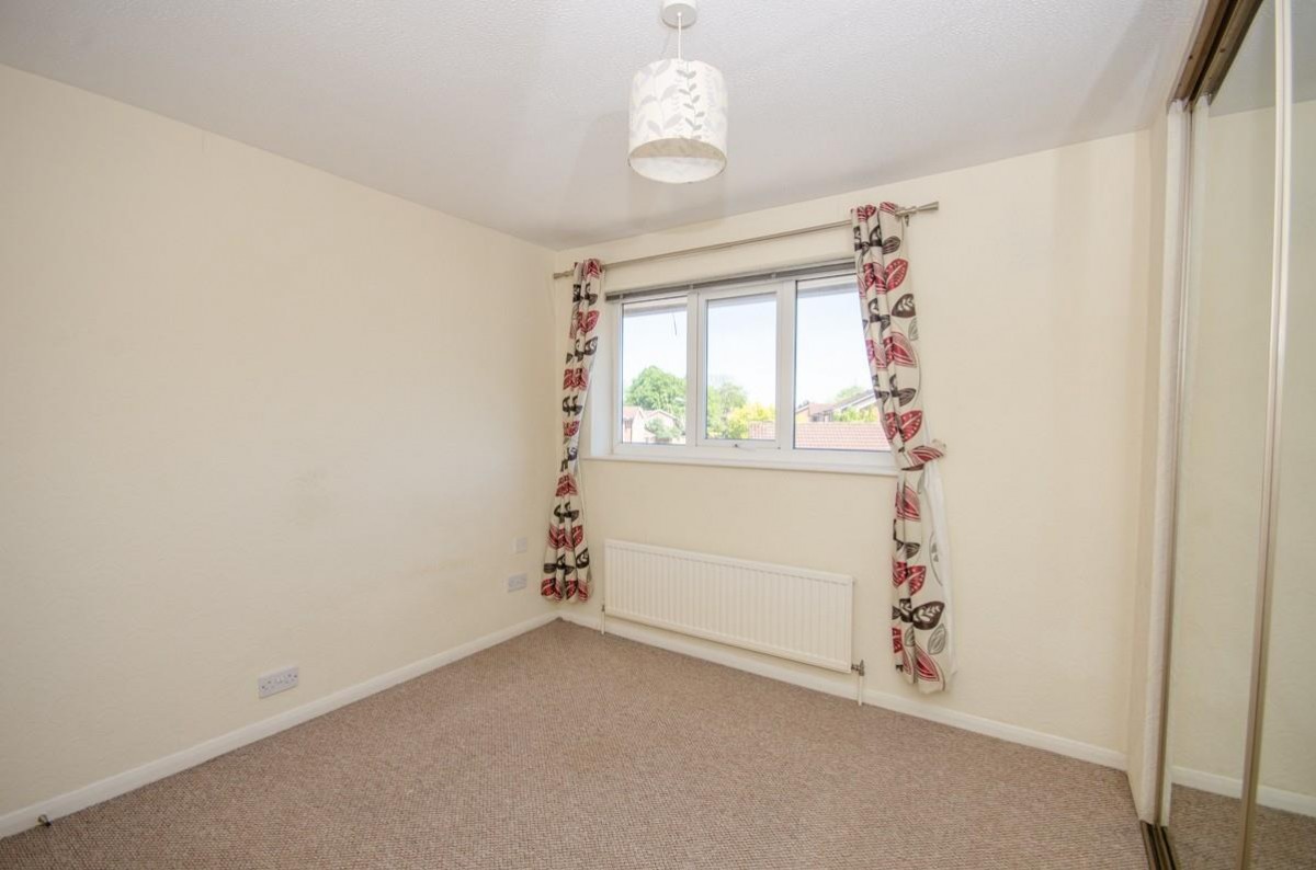 Long Close, Downend, Bristol, BS16 2UE