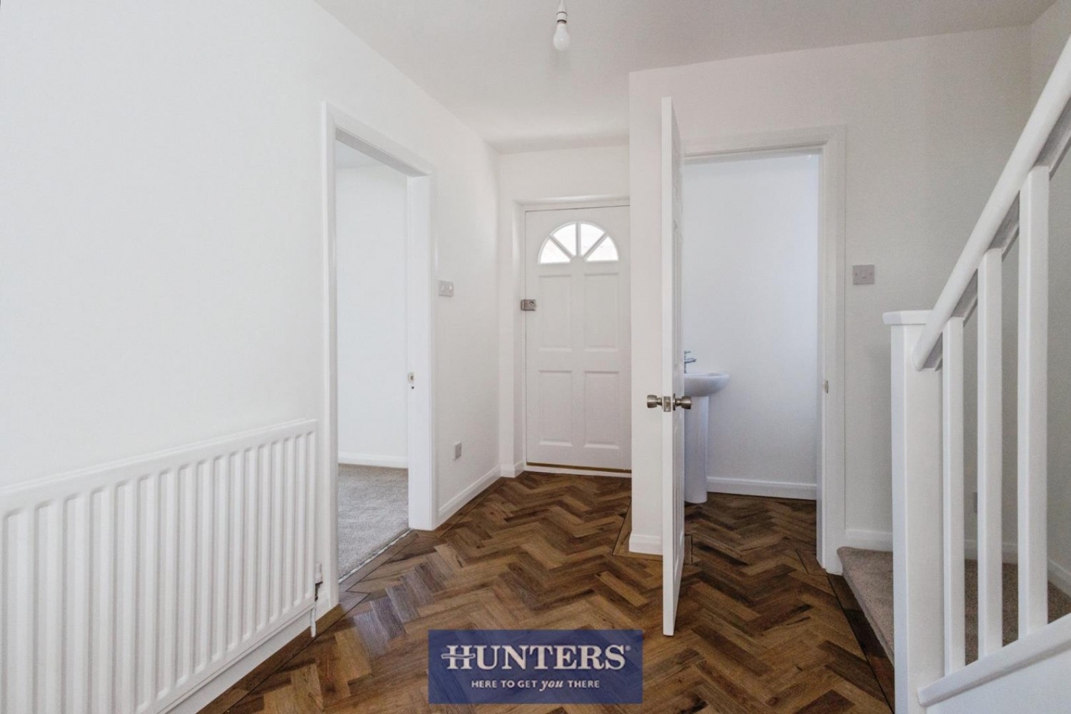Lodge Court, Mottram