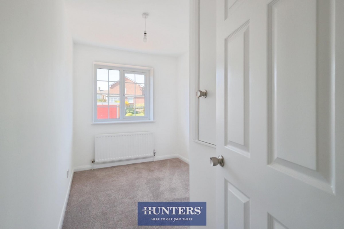 Lodge Court, Mottram