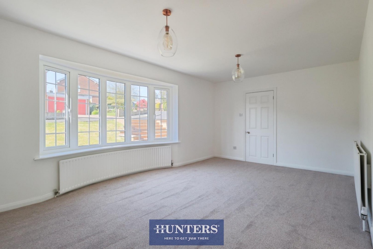 Lodge Court, Mottram