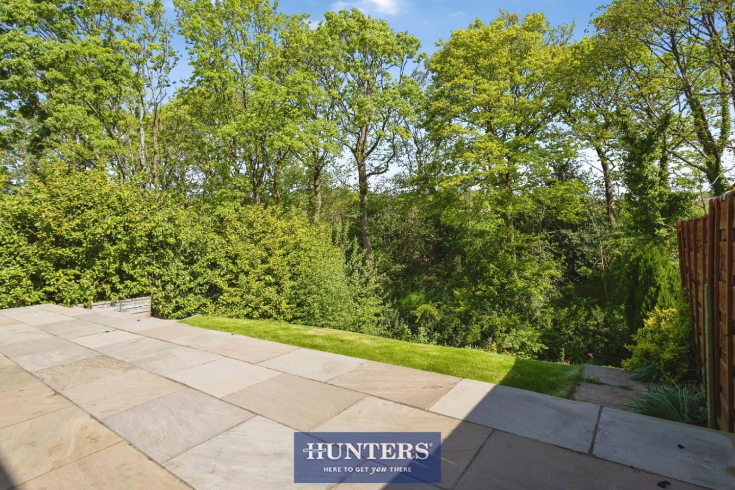 Lodge Court, Mottram