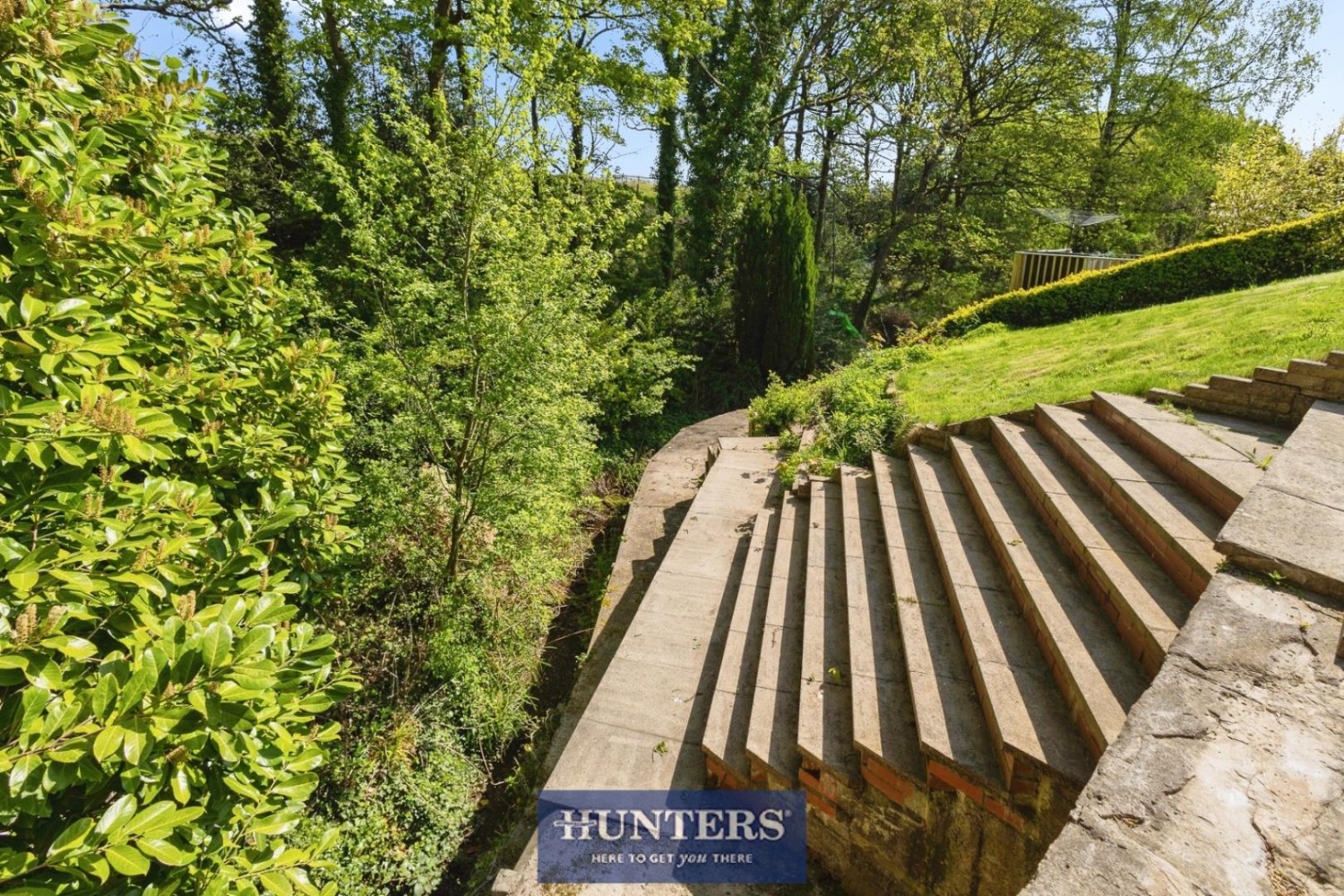 Lodge Court, Mottram
