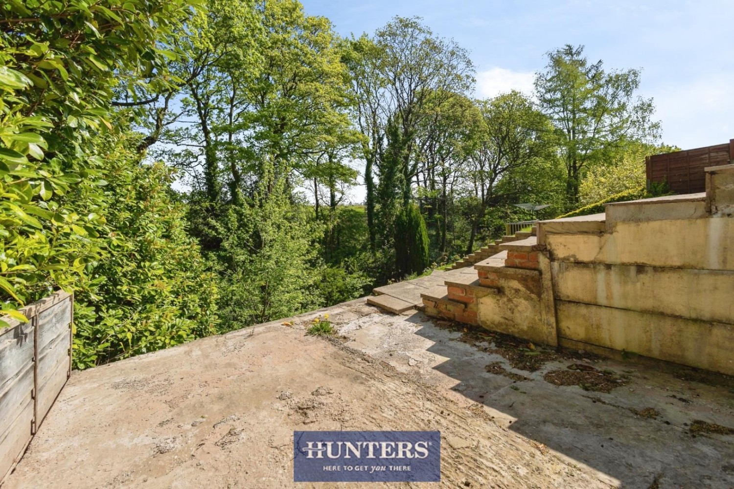 Lodge Court, Mottram