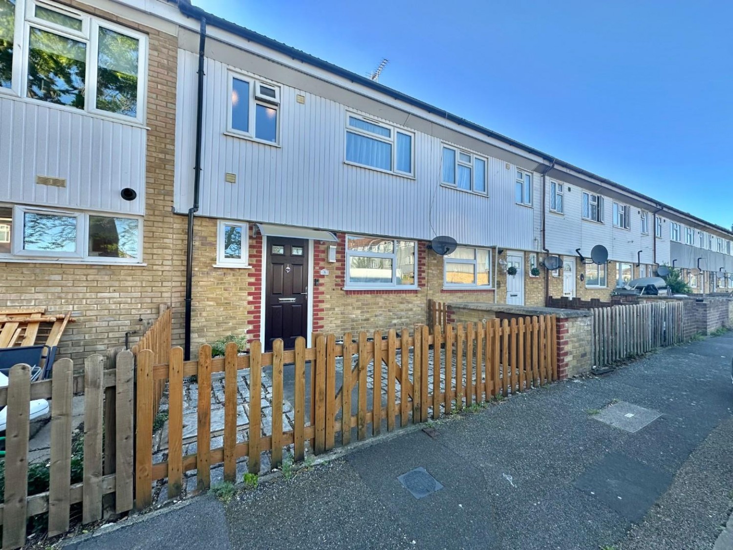 Lundy Drive, Hayes