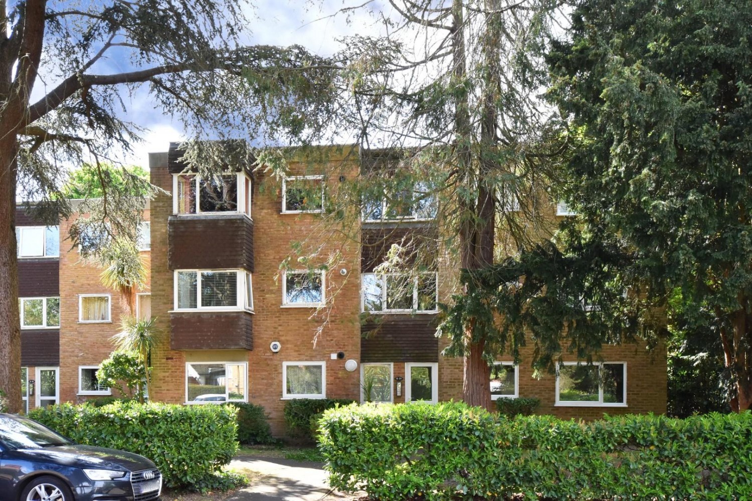Eaton Court, Kemnal Road, Chislehurst