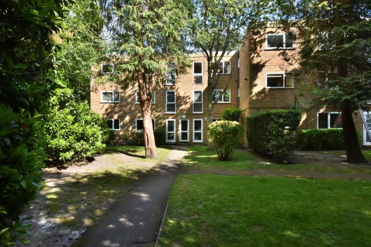 Eaton Court, Kemnal Road, Chislehurst
