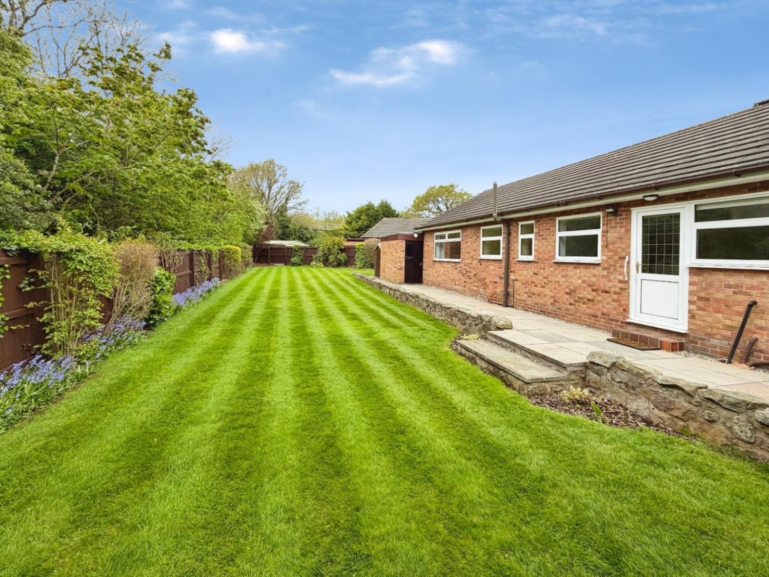 Eagle Lane, Little Sutton