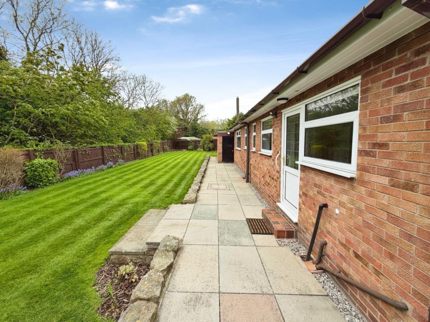 Eagle Lane, Little Sutton