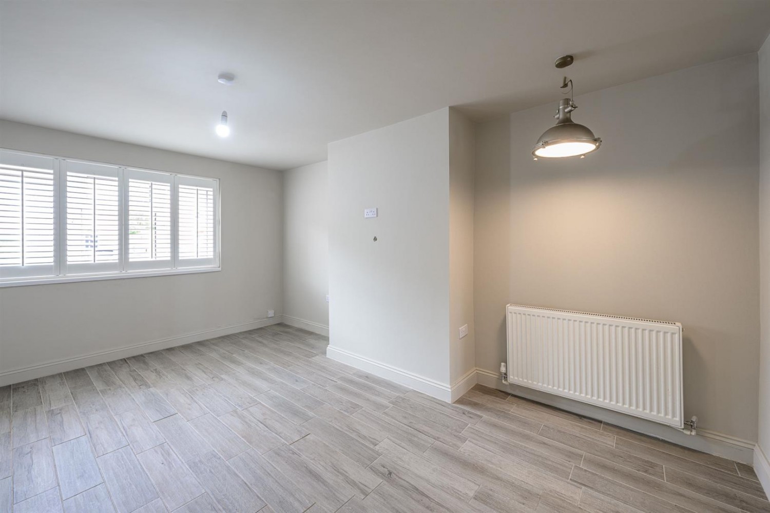 Dickinson Road, Wombourne, WV5 0NH