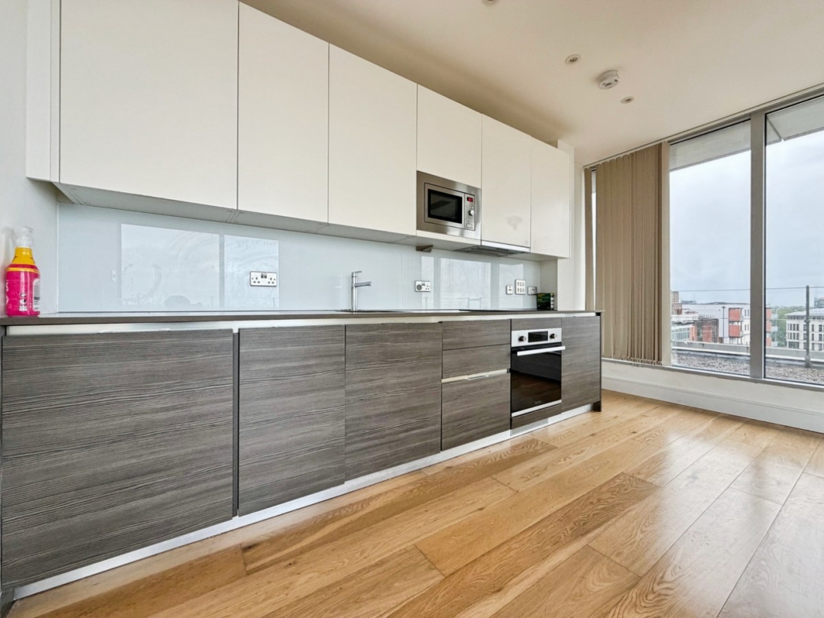 Staines Road, Hounslow, TW3